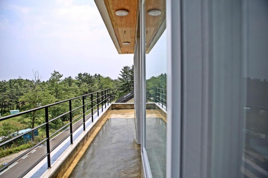 Yangyang Oceanview Pension Gwanggyeongwon Bagian luar foto